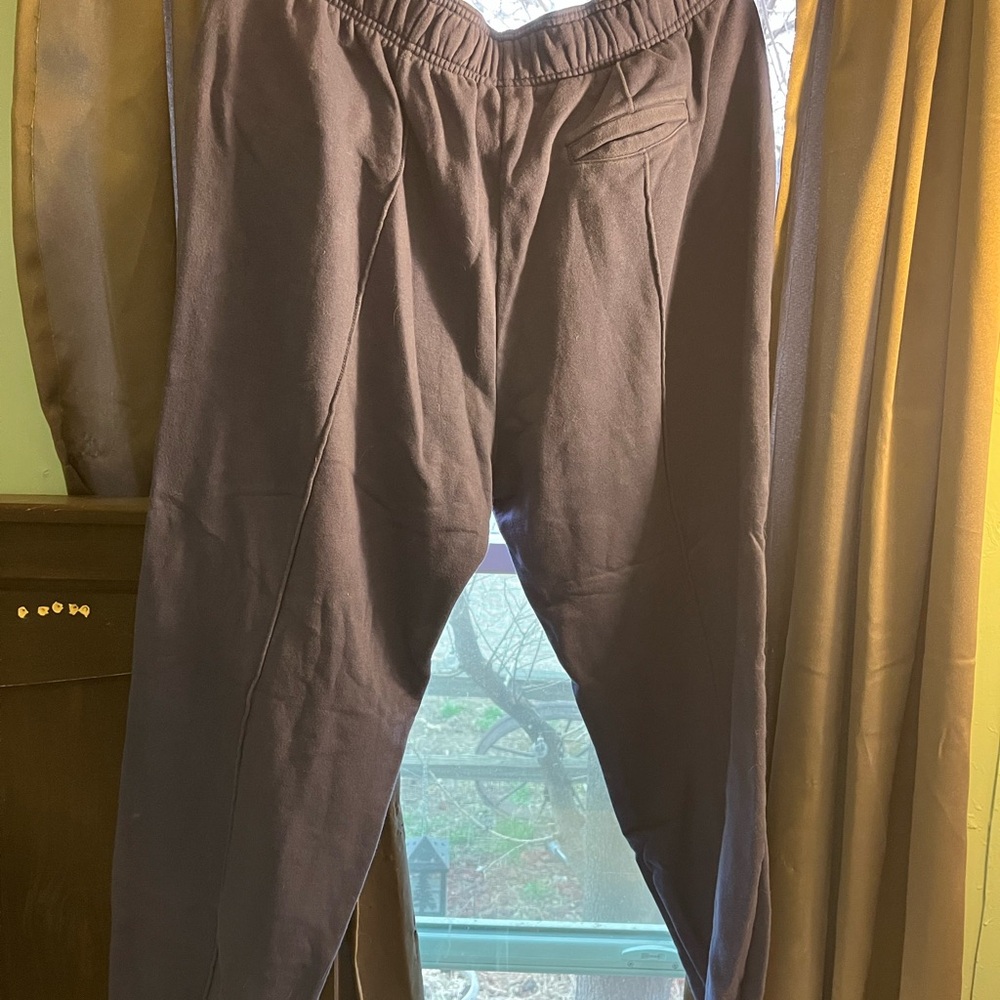 Champion Navy Joggers with floral Patch - Picture 4 of 4